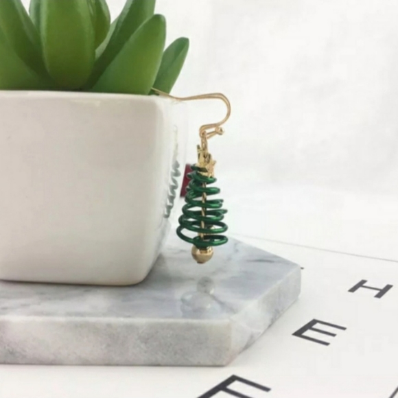 Green Spiral Holiday Christmas Tree Dangle Drop Earrings - Picture 8 of 9